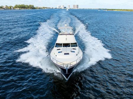 Palm Beach Motor Yachts PB55 Flybridge image