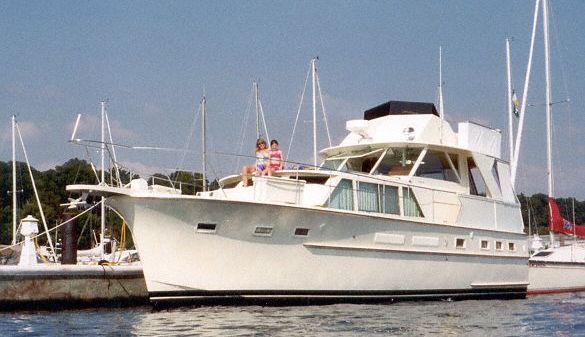 Hatteras 44 MotorYacht 