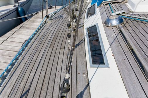 Sweden Yachts Comfort 34 image