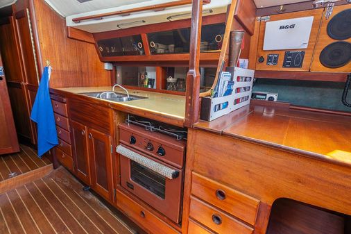 Sweden Yachts Comfort 34 image