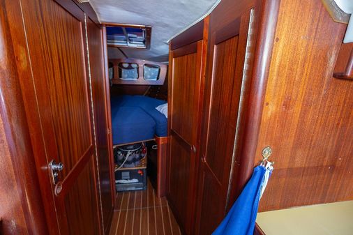 Sweden Yachts Comfort 34 image