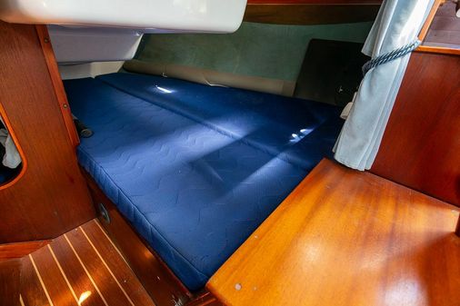 Sweden Yachts Comfort 34 image