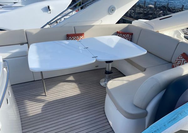 Princess 67 Flybridge image