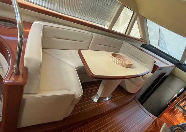 Princess 67 Flybridge image