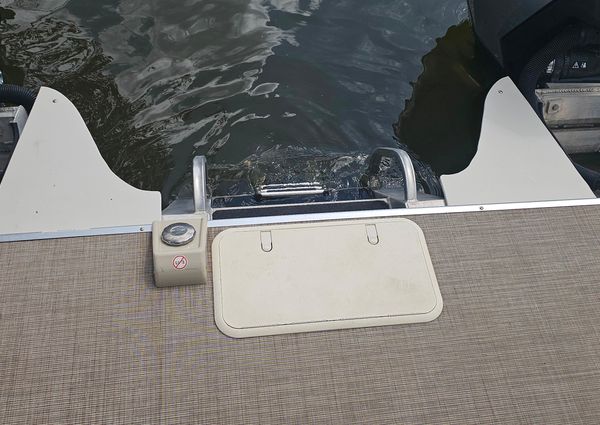 Premier 310 Escalante image