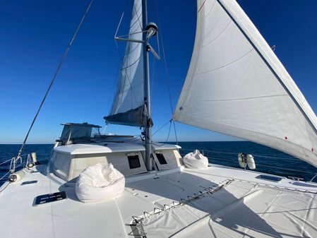 Fountaine Pajot Helia 44 image