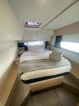 Fountaine Pajot Helia 44 image