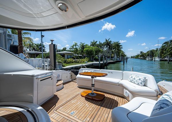 Sea Ray 580 Sundancer image