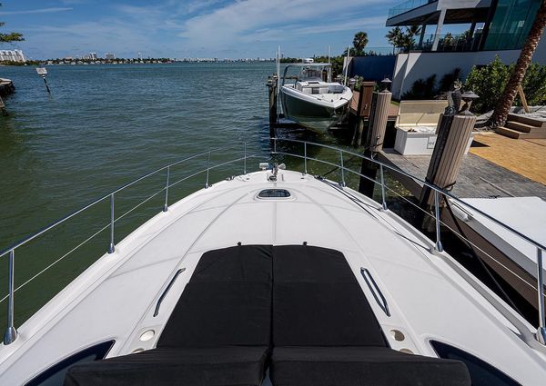 Sea Ray 580 Sundancer image