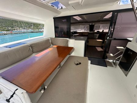 Fountaine Pajot Helia 44 Evolution image