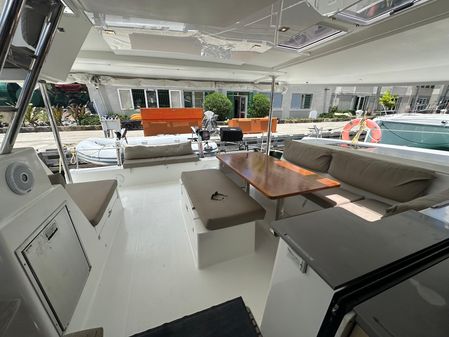 Fountaine Pajot Helia 44 Evolution image