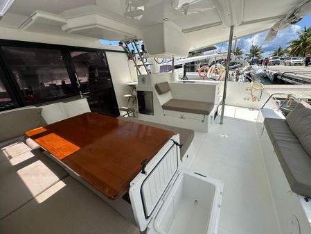 Fountaine Pajot Helia 44 Evolution image