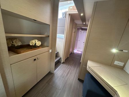 Fountaine Pajot Helia 44 Evolution image