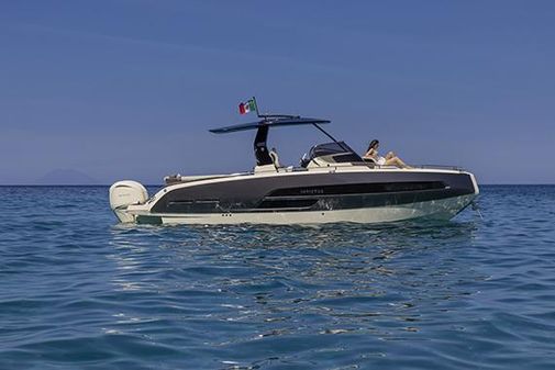 Invictus 320GTS image