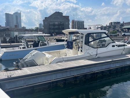 Boston Whaler 325 Conquest image