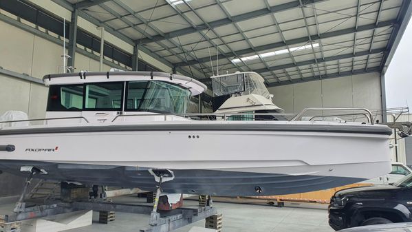 Axopar 28-CABIN image