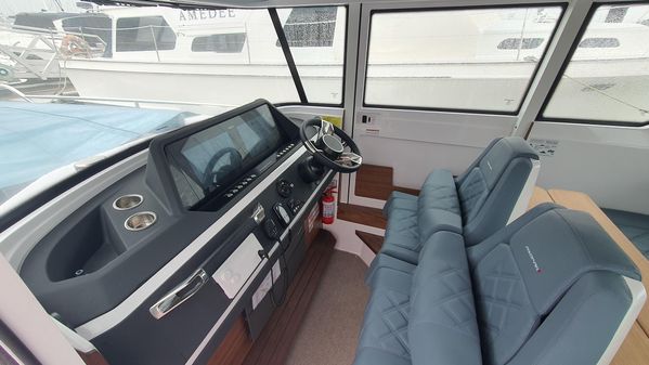 Axopar 28-CABIN image
