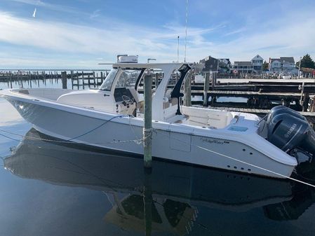 Edgewater 368 center console image