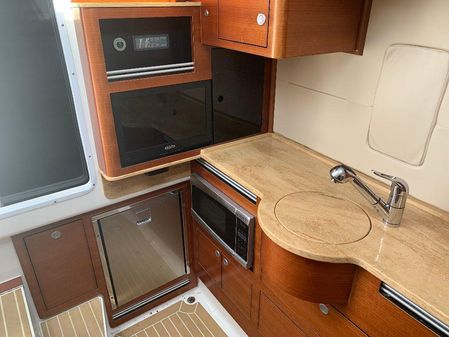 Edgewater 368 center console image