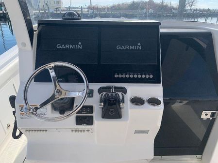 Edgewater 368 center console image