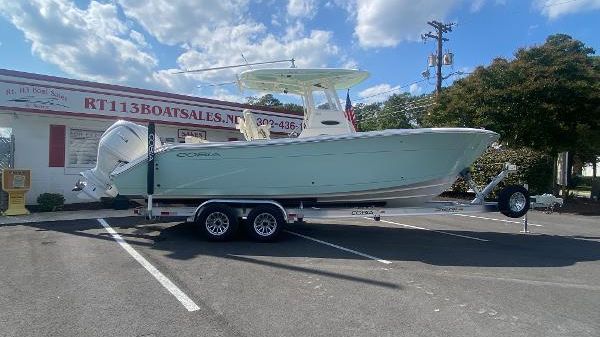 Cobia 262 Center Console 