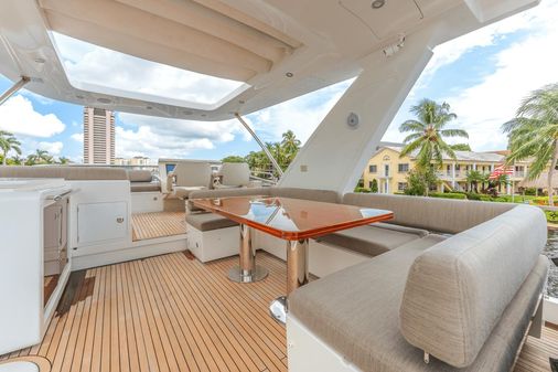 Azimut 66 FLY image