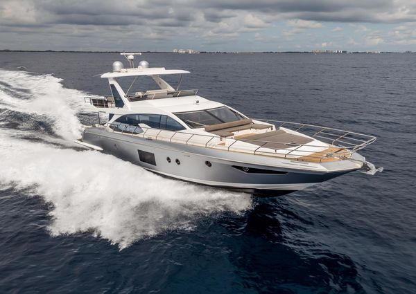 Azimut 66 FLY image