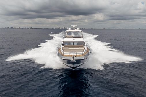 Azimut 66 FLY image