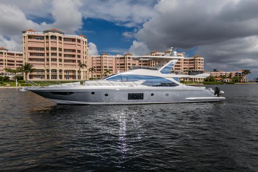 Azimut 66 FLY image