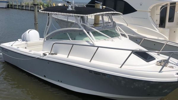 Edgewater 225 Express
