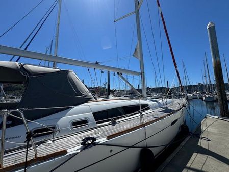 Beneteau 49 image