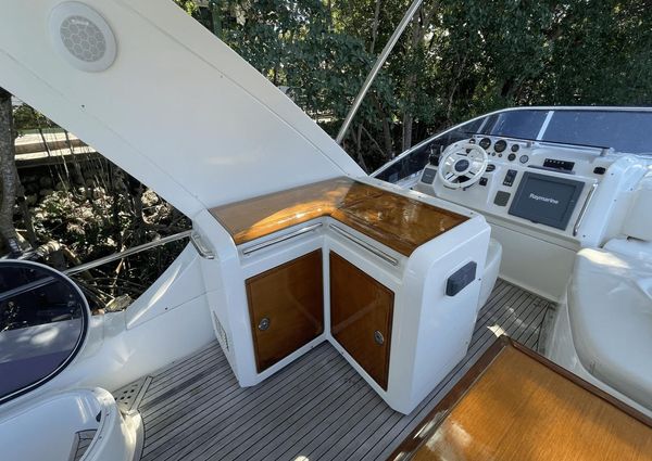 Azimut 58 Fly image