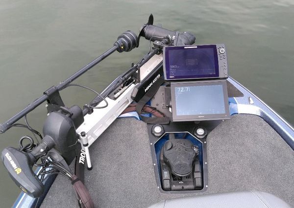 Skeeter ZXR-20 image