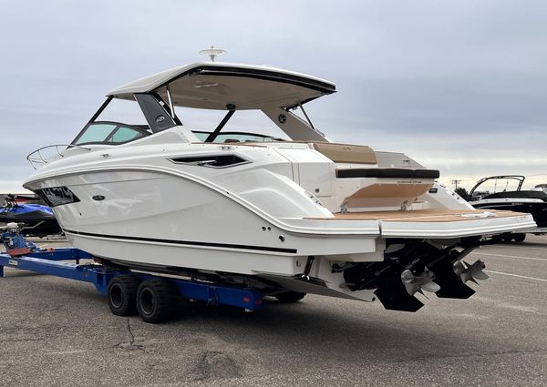 Sea Ray 320 Sundancer image