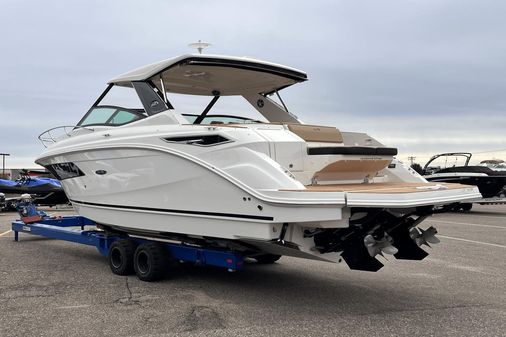 Sea Ray 320 Sundancer image