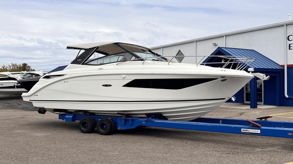 Sea Ray 320 Sundancer 