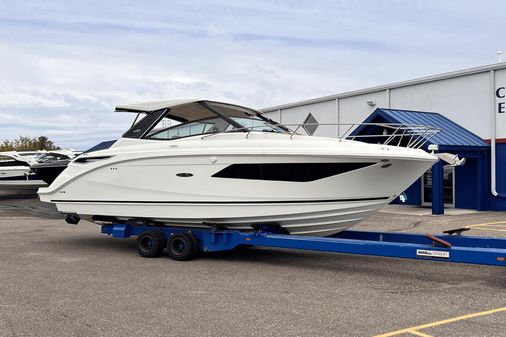 Sea Ray 320 Sundancer image