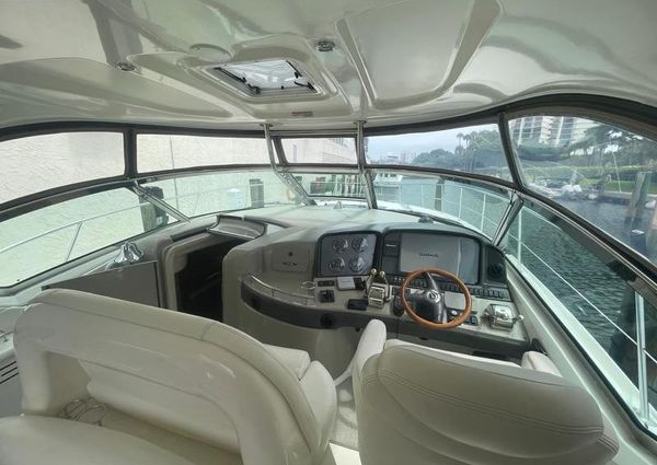 Sea Ray 420 Sundancer image