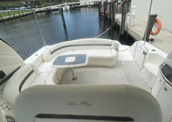 Sea Ray 420 Sundancer image