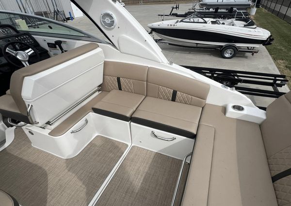 Sea Ray 260 Sundancer image