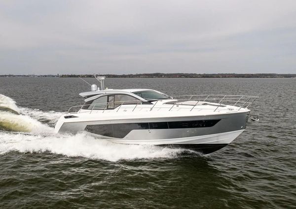 Azimut 51 Atlantis image