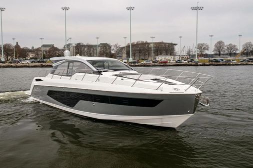 Azimut 51 Atlantis image