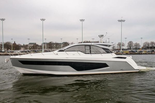 Azimut 51 Atlantis - main image