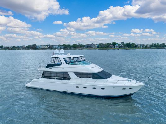 Carver 570-VOYAGER-PILOTHOUSE - main image