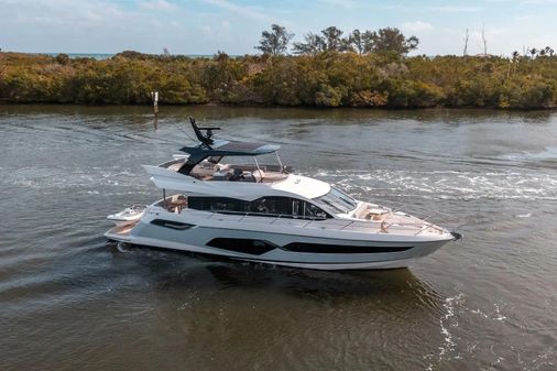 Sunseeker Manhattan 68 image