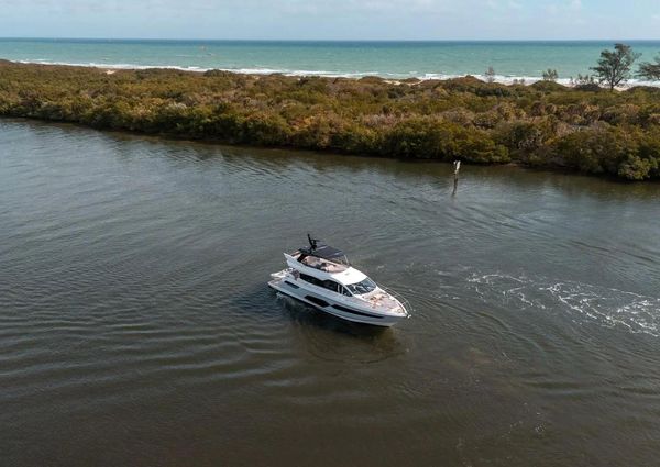 Sunseeker Manhattan 68 image