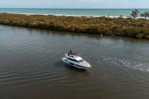 Sunseeker Manhattan 68 image