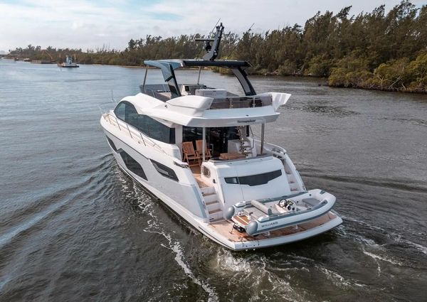 Sunseeker Manhattan 68 image