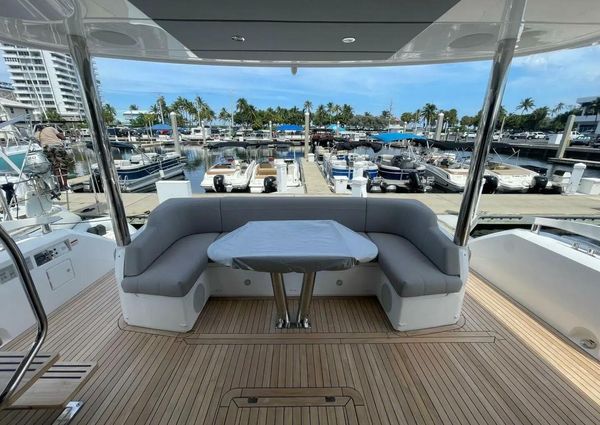 Sunseeker Manhattan 68 image