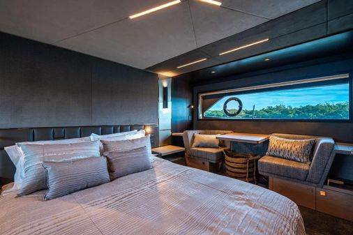 Sunseeker Manhattan 68 image